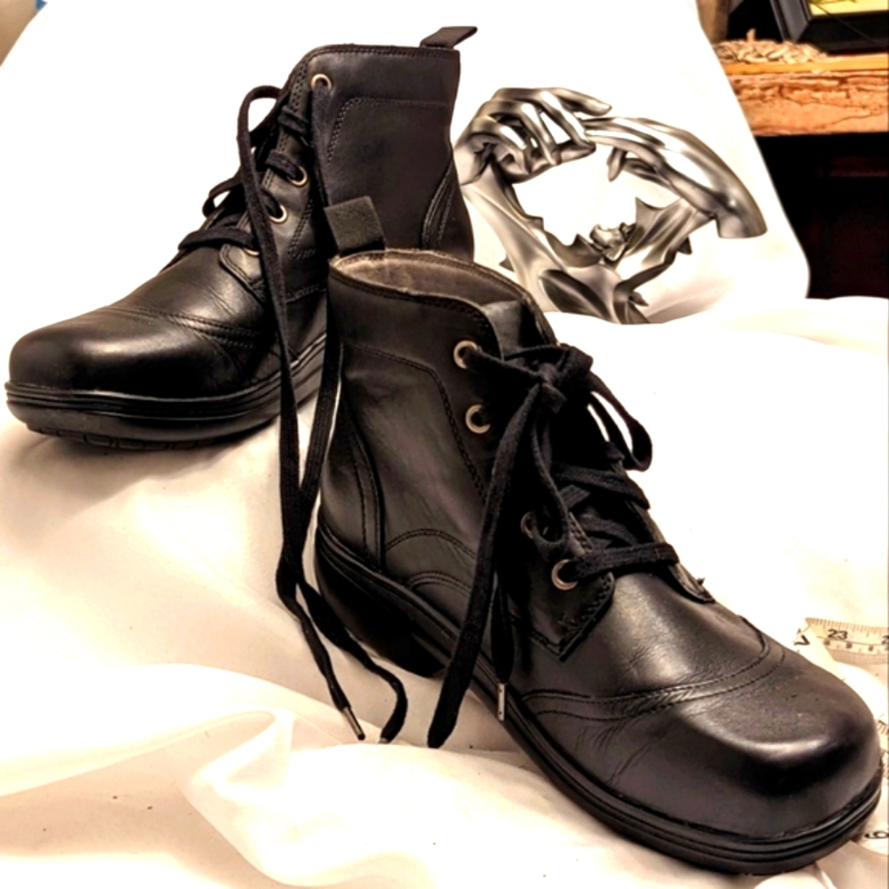 Alegria Black Ankle Boots Size 39